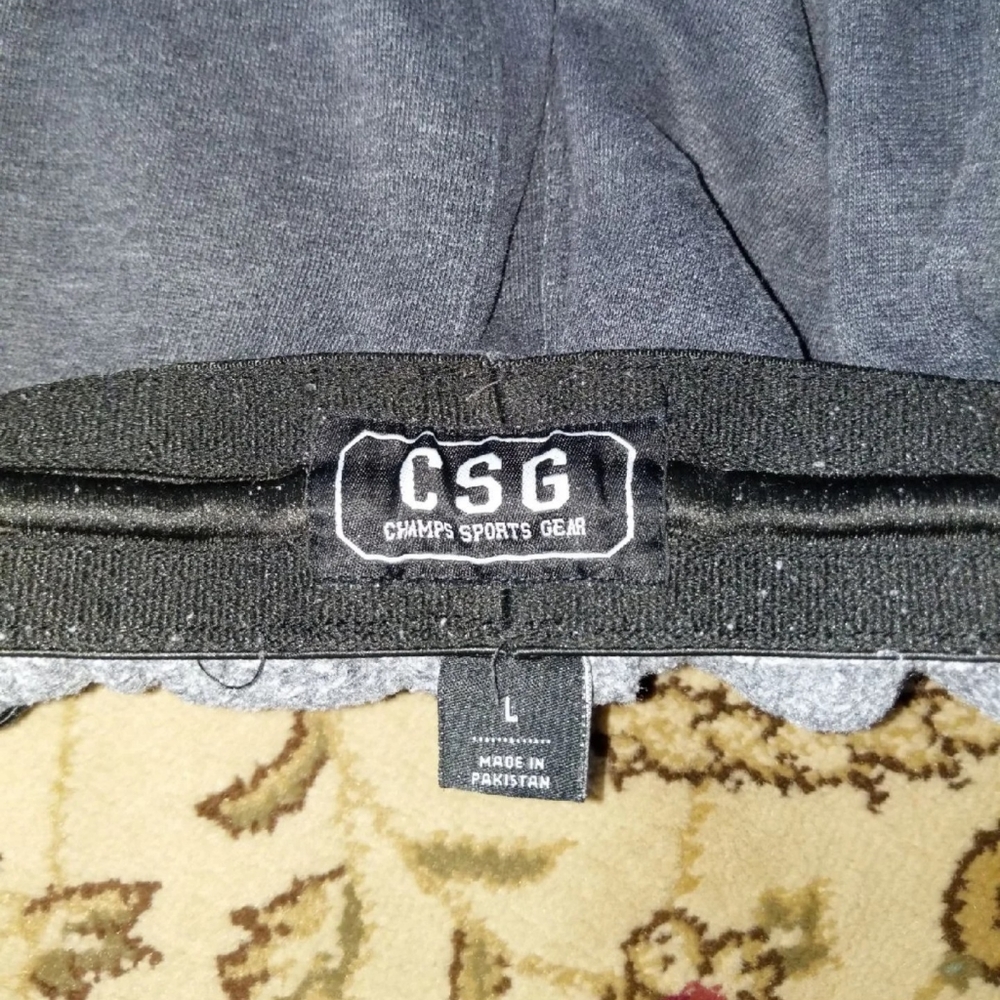 Joggers - Picture 2 of 3